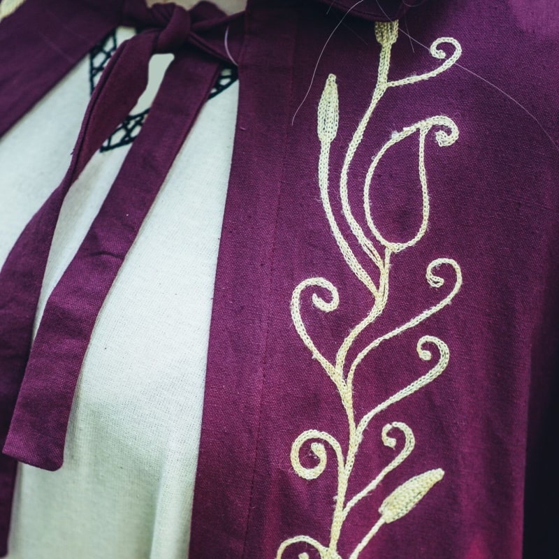Medieval Viking Cloak "Lyra" Red