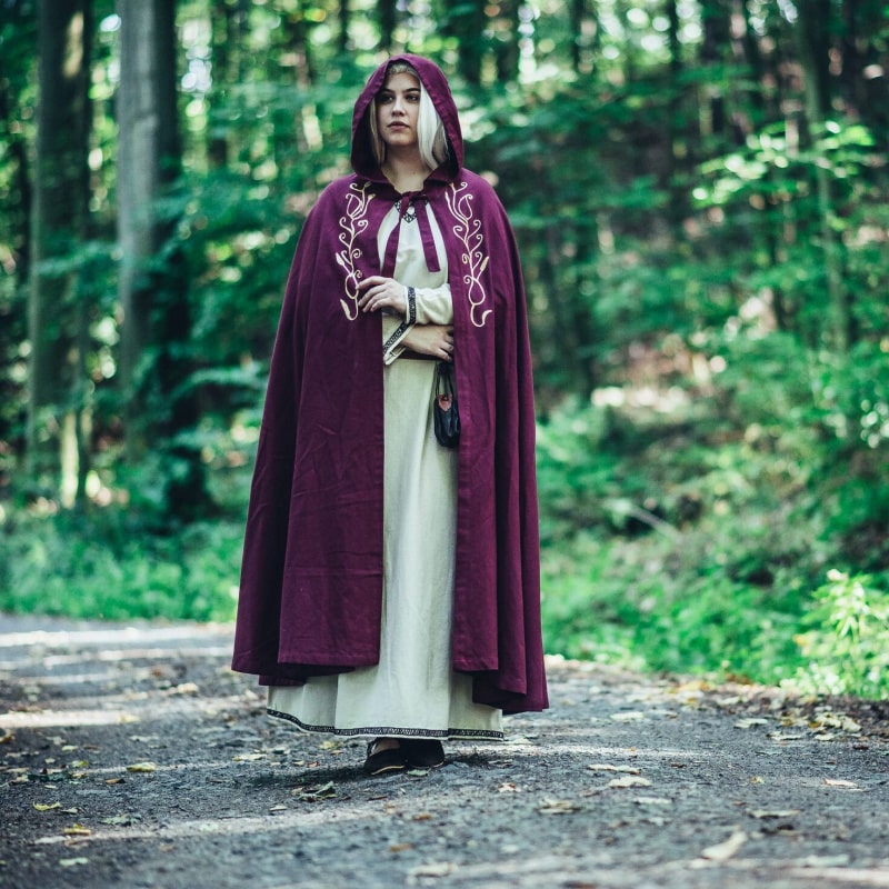 Medieval Viking Cloak "Lyra" Red