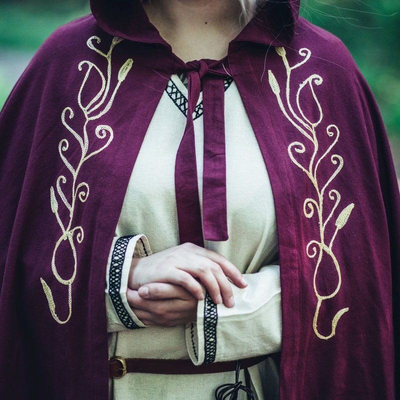Medieval Viking Cloak "Lyra" Red