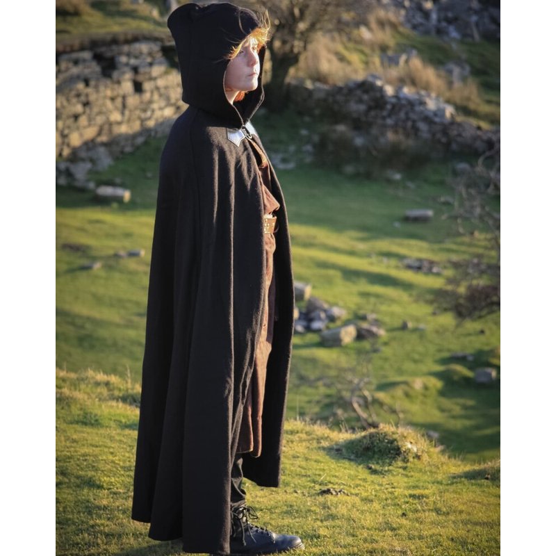 Children's Dragon-Clasp Wool-Blend Cape