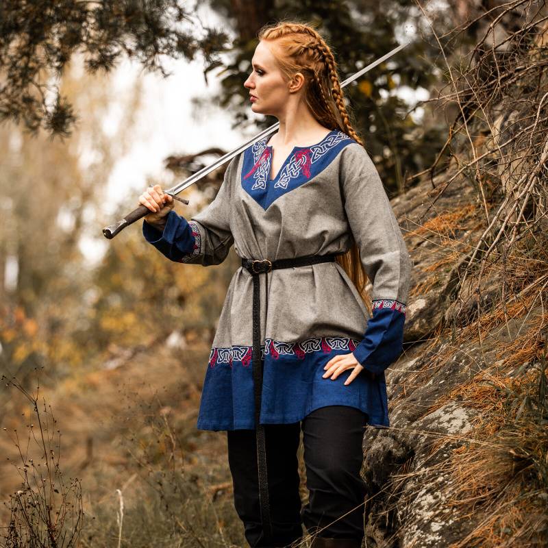 Freydis Deluxe Viking Tunic