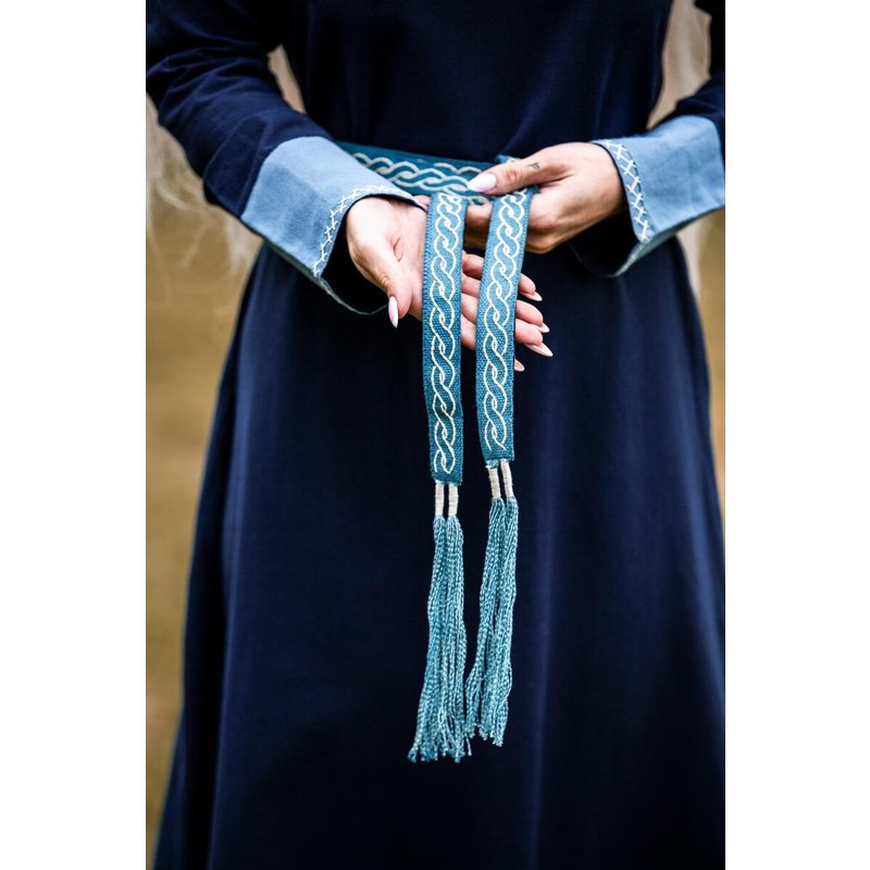 Vigga braided embroidered tie belt
