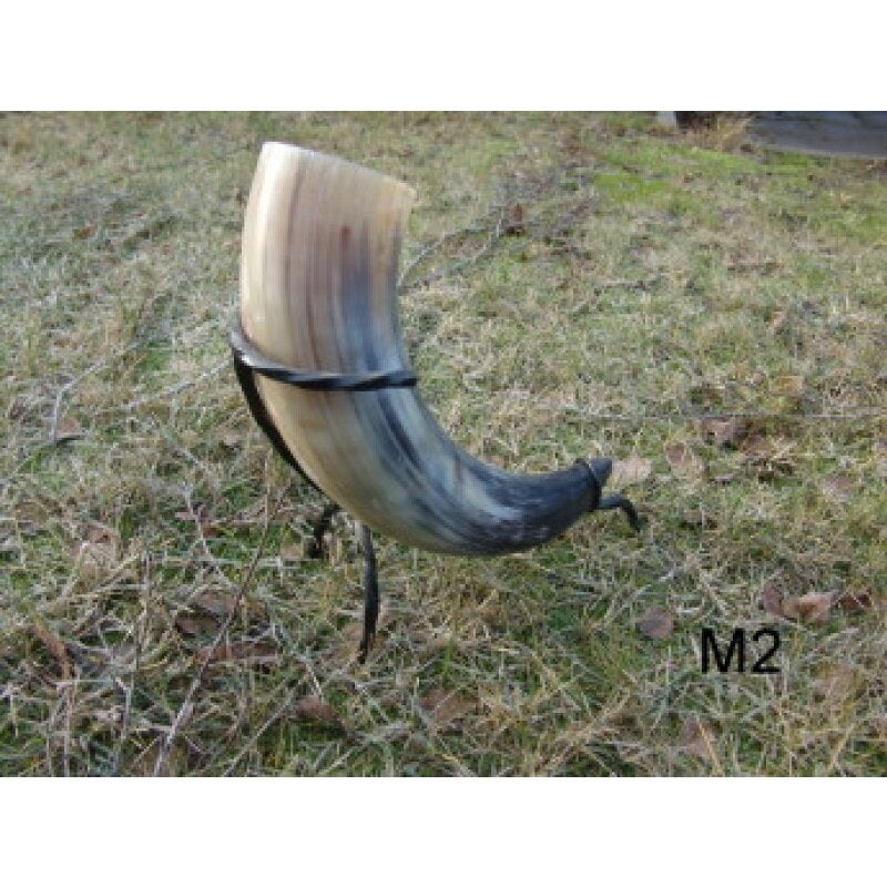 Iron Drinking Horn Stand — Fits 700 ml–1 L Horns