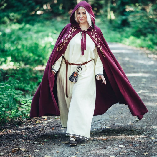 Medieval Viking Cloak "Lyra" Red