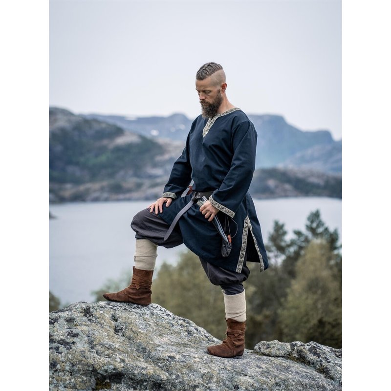 Halvor-Style Tunic with Decorative Border - Product image 3