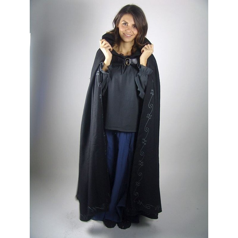 Gesa Embroidered Wool Cloak with Fibula Brooch