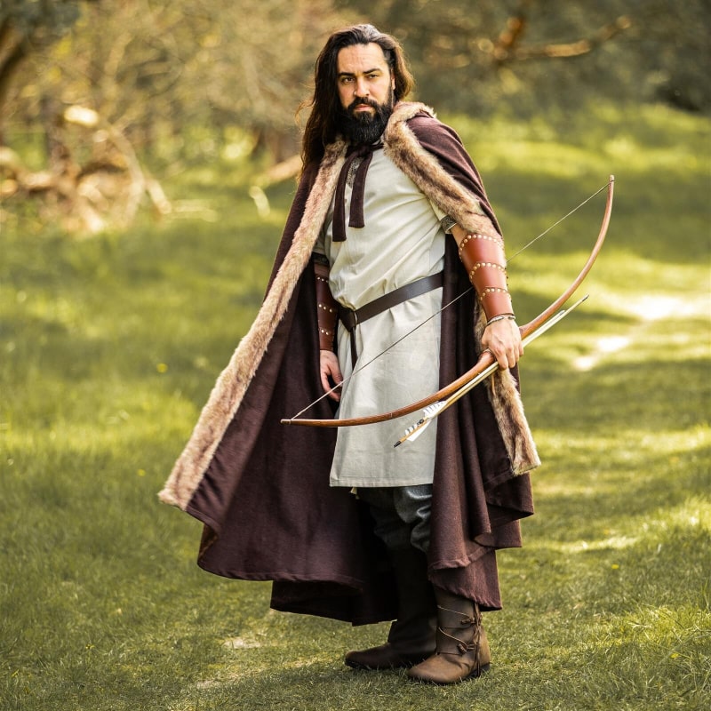 Fjell Viking Wool Cloak | Nordic Faux Fur Medieval Cloak - Product image 2