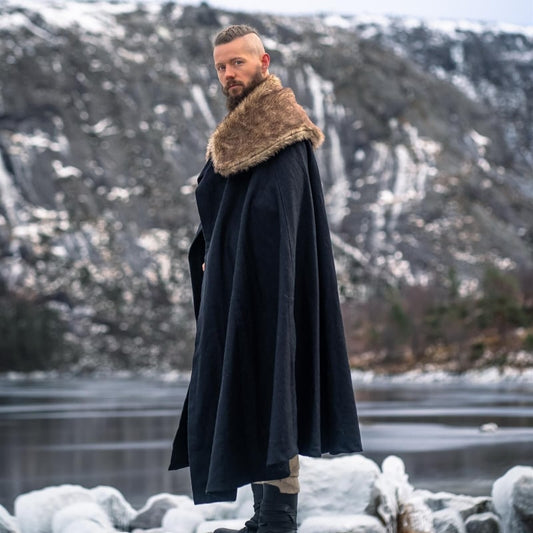 Viking Cape "Janne" with Faux Fur