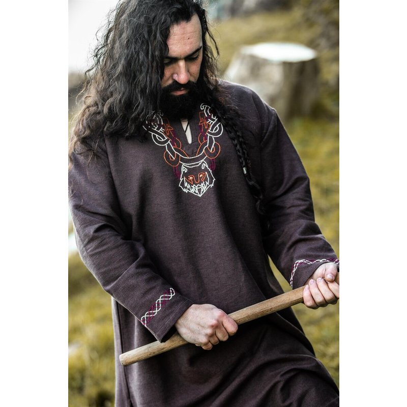 Freki Viking Tunic with Hand-Embroidered Wolf Neckline - Product image 4