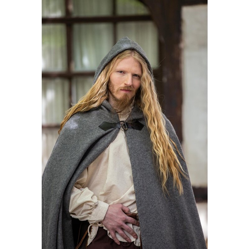 Tjark Wool Cloak with Wolf Clasp - Product image 7